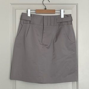 CLUB MONACO silver mini skirt size 8.  Has pockets!